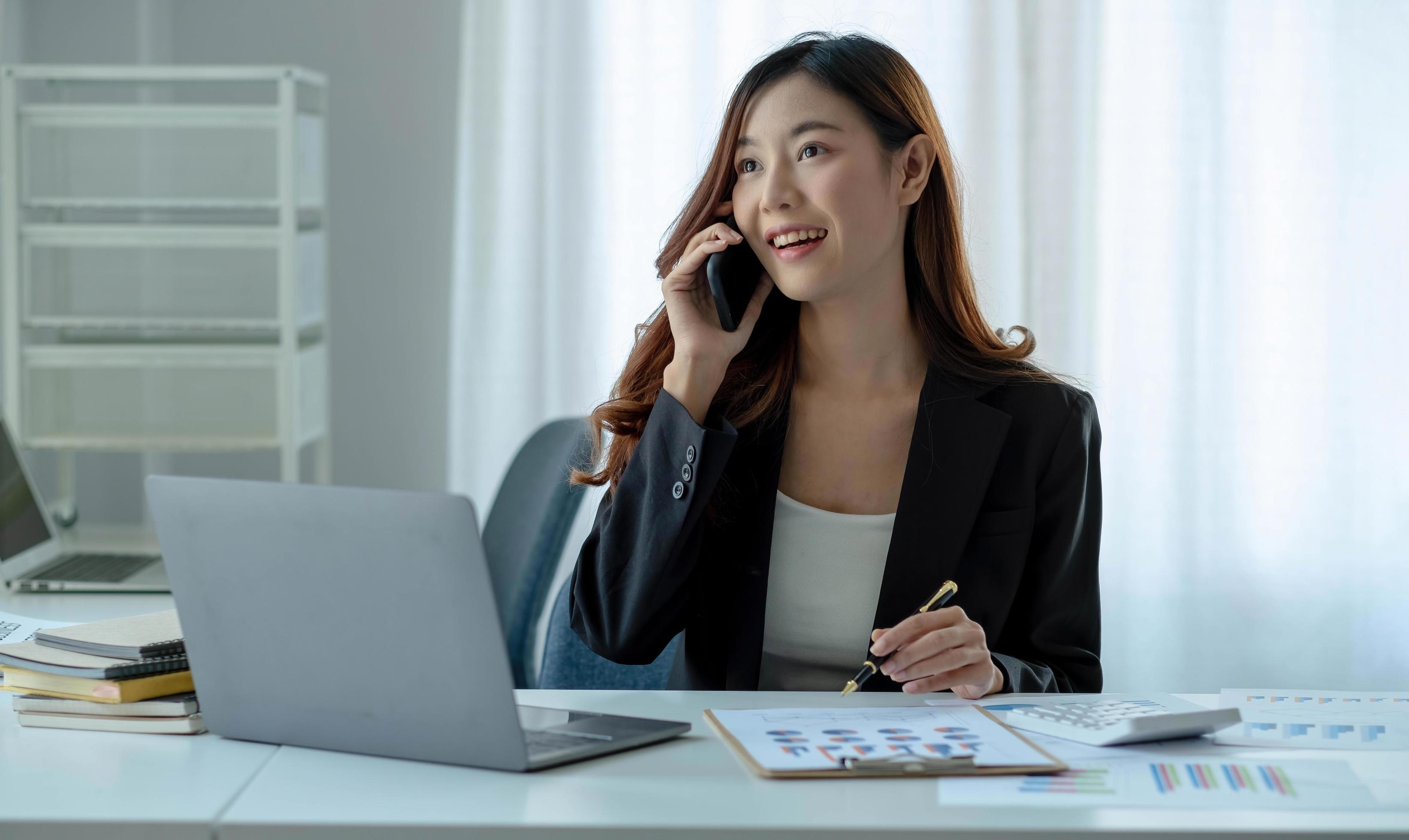 Tiếp nhận Thông tin & Khảo sát: